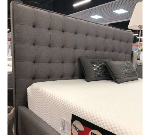 Двуспальная кровать Старк MUR-IK-STARK с мягкой спинкой